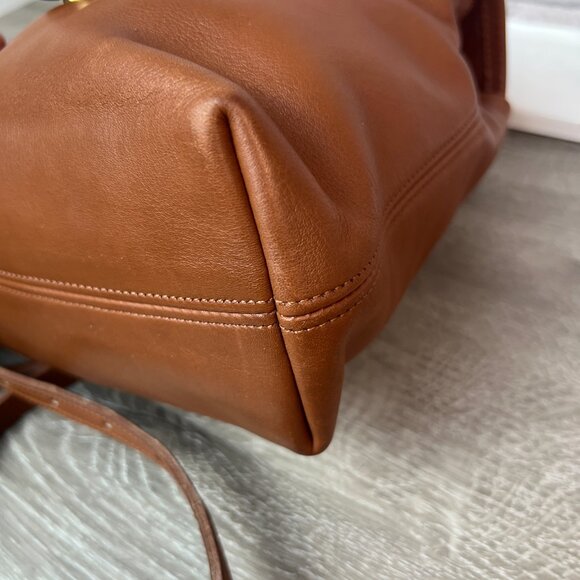 Vintage Coach 4152 British tan Leather Backpack Daypack - Picture 5 of 7